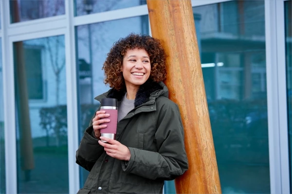 Emsa Isolier-Trinkbecher Mit Manschette Travel Mug In Altrosa 8 Emsa Isolier-Trinkbecher Mit Manschette Travel Mug In Altrosa – Bild 8