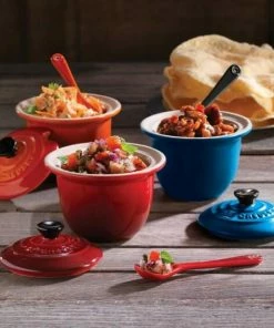 Le Creuset Serviertopf Mini In Kirschrot -LEONARDO SHOP Mini Serviertopf Stimmung l