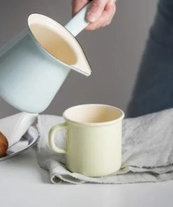 Riess Emaille Riess Kaffeekocher Aus Emaille In Türkis -LEONARDO SHOP RIESS AMBIENTE CLASSIC Pastell Bunt Kaffeekocher C highres